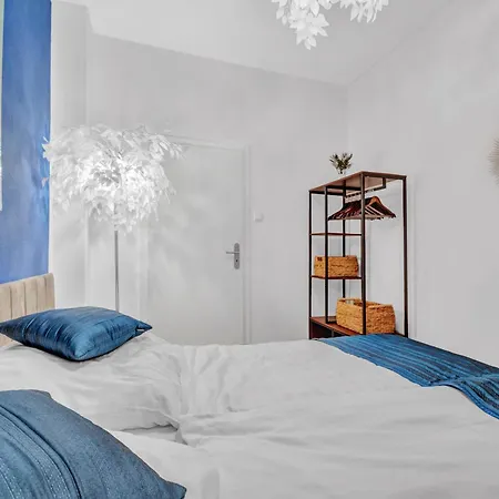 Jakse-apartments - Urban Jungle - Lage & Flexibler Checkin Appartement Bochum