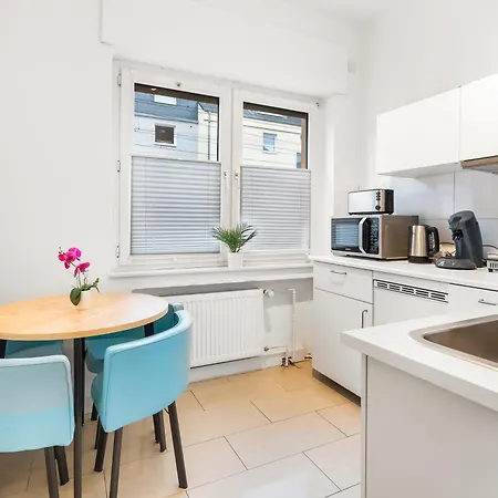 Jakse-apartments - Urban Jungle - Lage & Flexibler Checkin Appartement